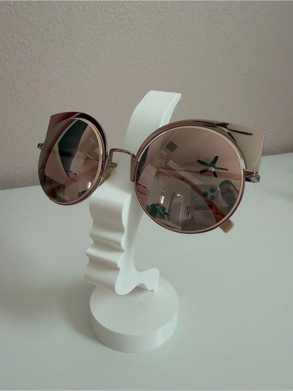 Fendi Round Pink Mirrored Women's Sunglasses
